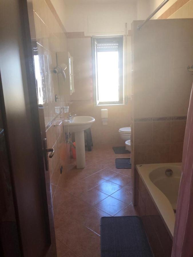 クロトーネ Il Girasole Bed & Breakfast エクステリア 写真